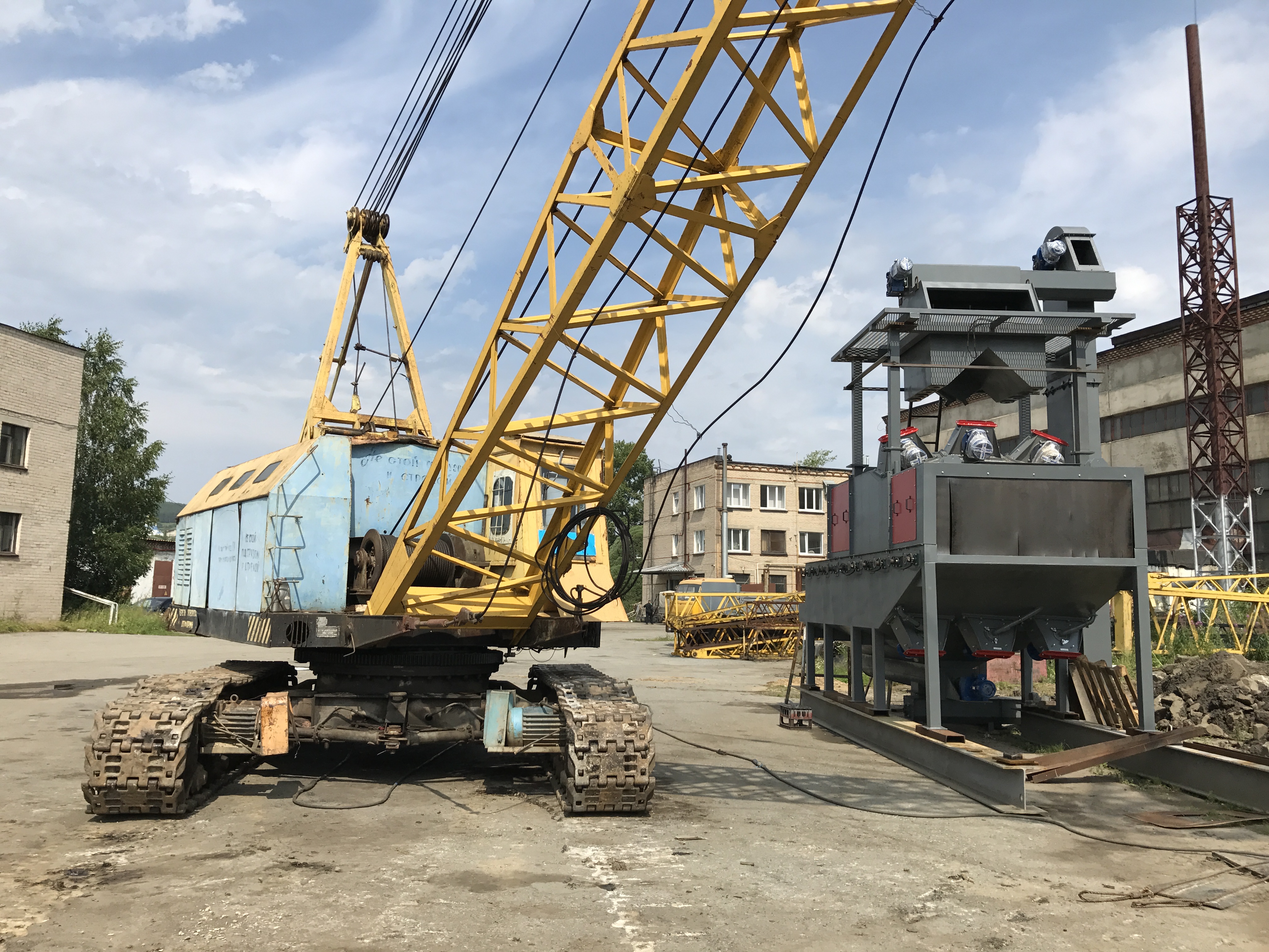 Готова к отгрузке новая дробеметная установка
